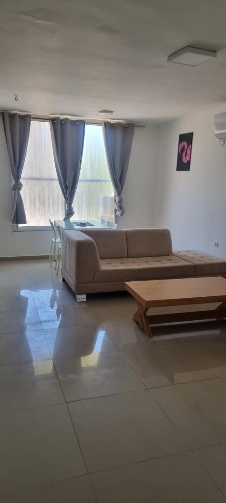 בית הנפלא ברחוב ברמן Eilat Exterior foto